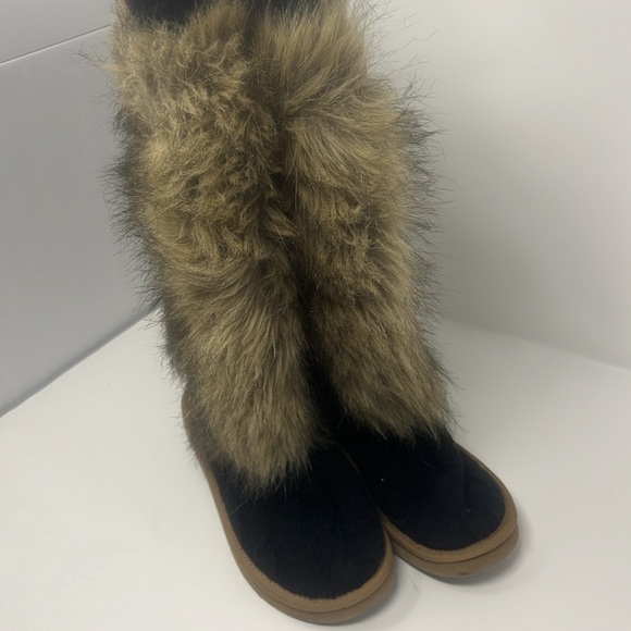 Pink Boots - Picture 4 of 5